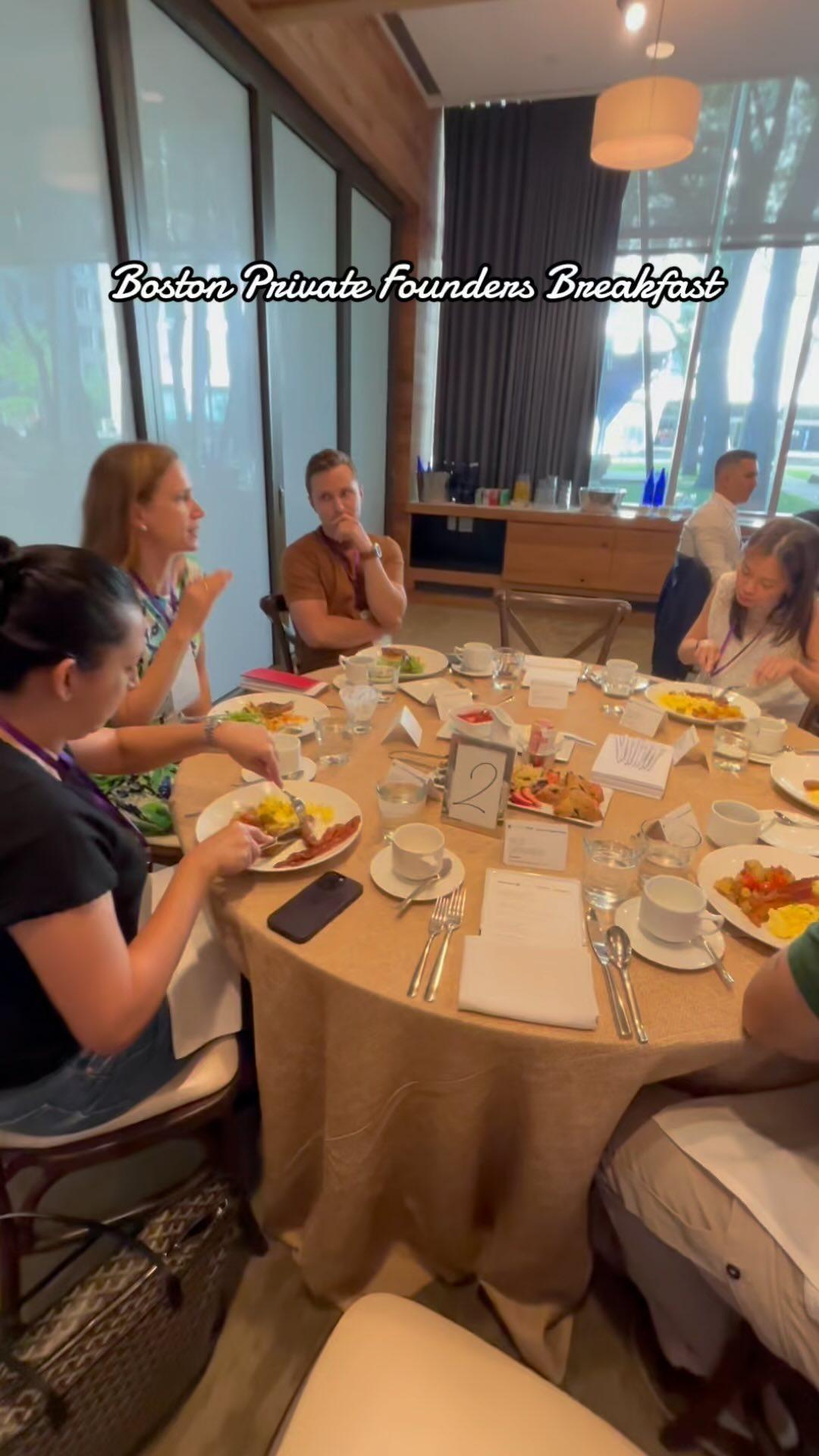 Our private founders breakfast series has now landed in Boston! Check out supermomos.com for the August edition if you're a founder in Boston š
#Boston #Bostonfounders #Startup